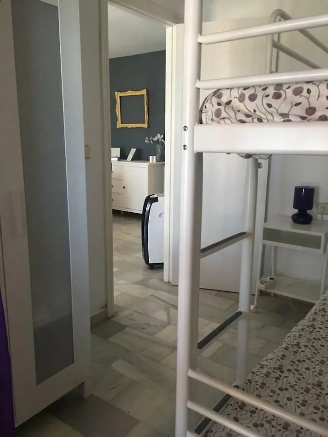 Moderno Apartamento Sin Piscina Торремолинос