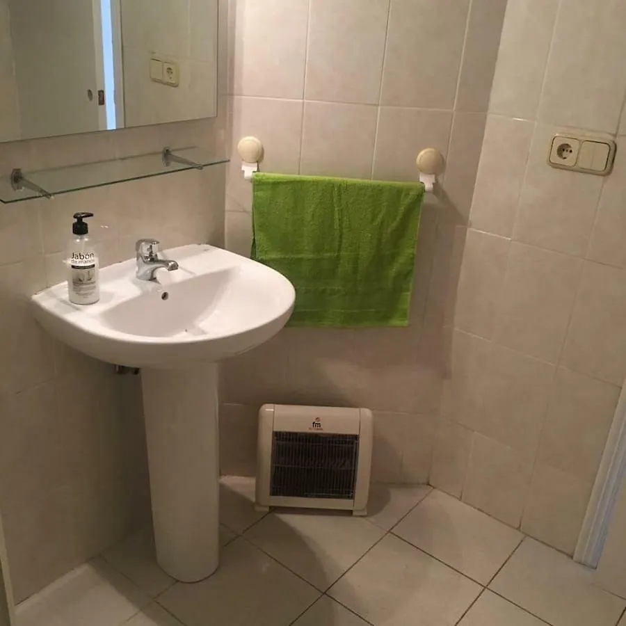 Moderno Apartamento Sin Piscina Торремолинос Апартаменты