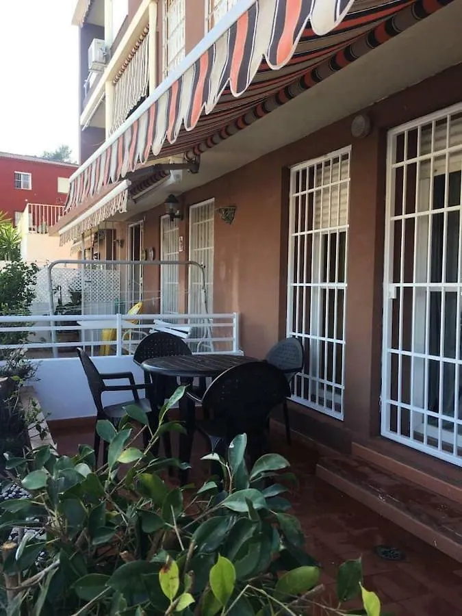 Moderno Apartamento Sin Piscina Торремолинос 0*,